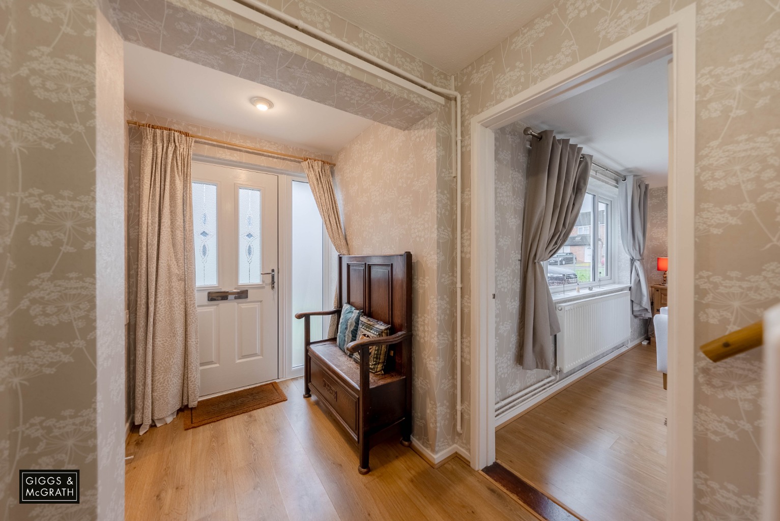 3 bed end of terrace house for sale in Bedford Close, Huntingdon 9