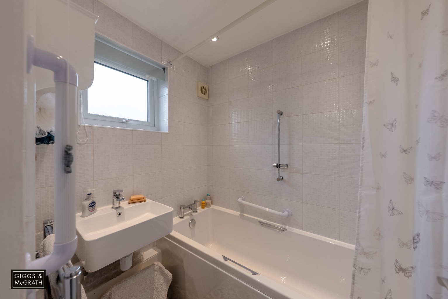 3 bed end of terrace house for sale in Bedford Close, Huntingdon  - Property Image 15