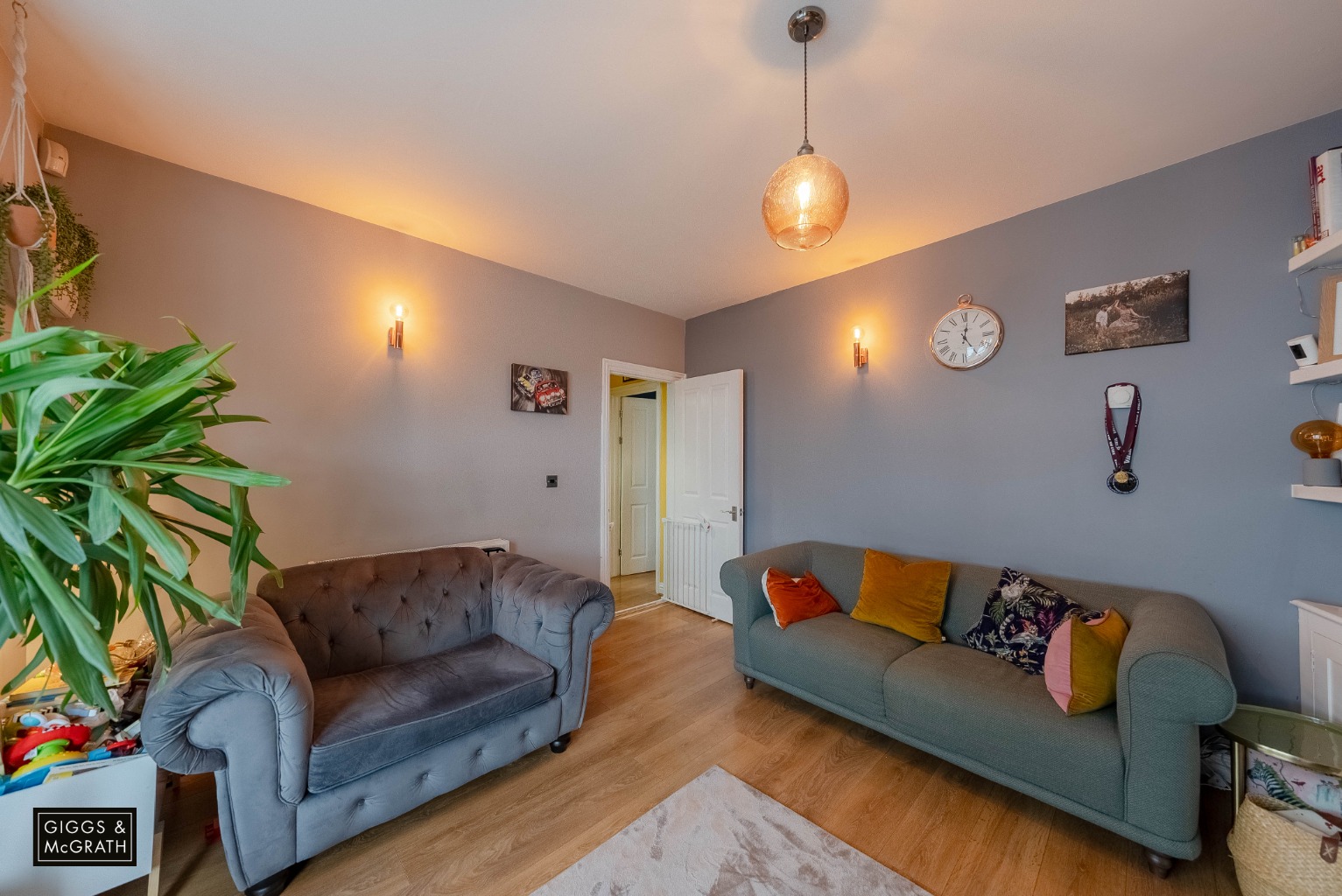 3 bed end of terrace house for sale in Ermine Street, Huntingdon 4