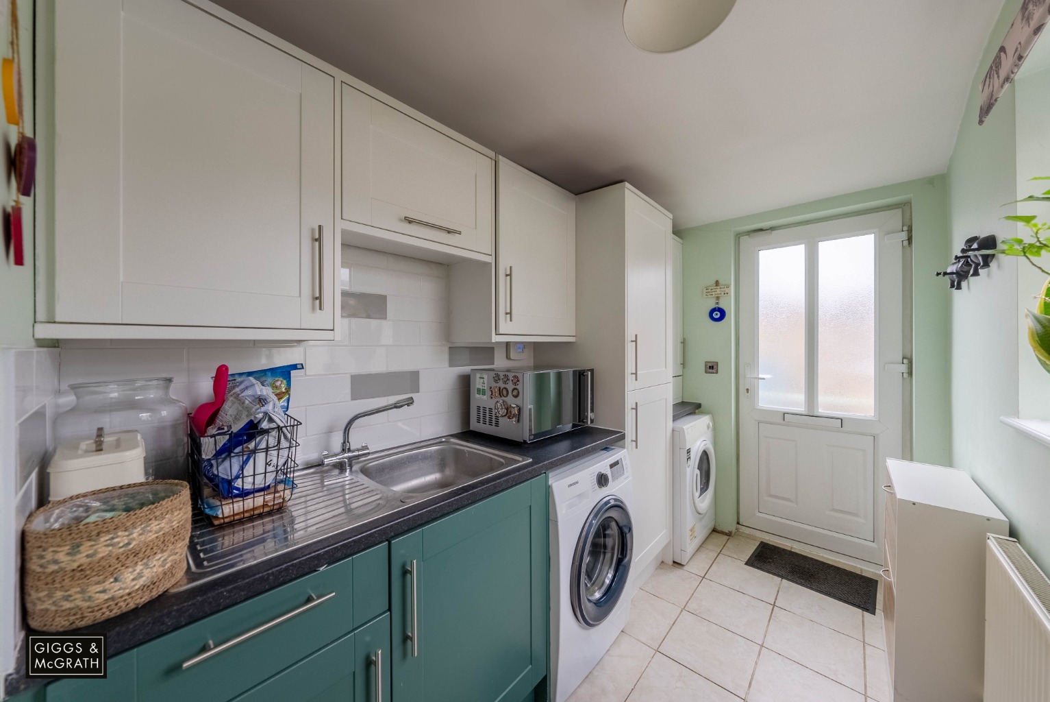 3 bed end of terrace house for sale in Ermine Street, Huntingdon  - Property Image 6