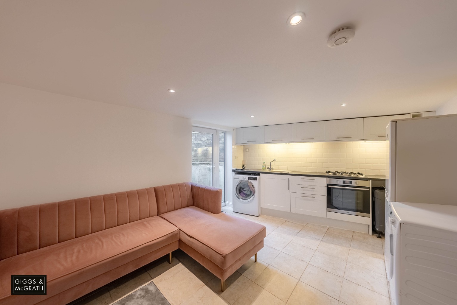 3 bed end of terrace house for sale in Ermine Street, Huntingdon 15