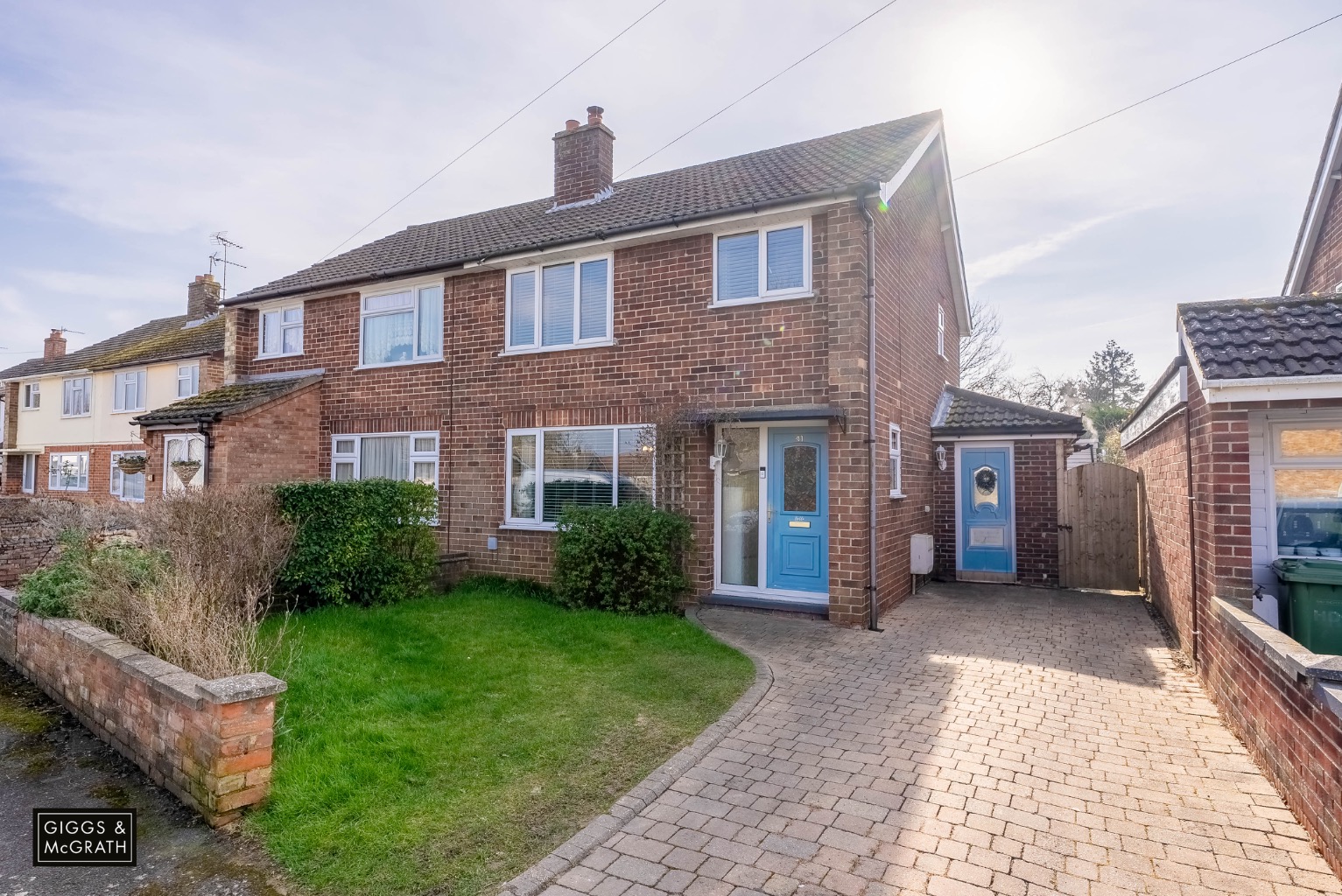 3 bed semi-detached house for sale in Park Road, Huntingdon  - Property Image 1