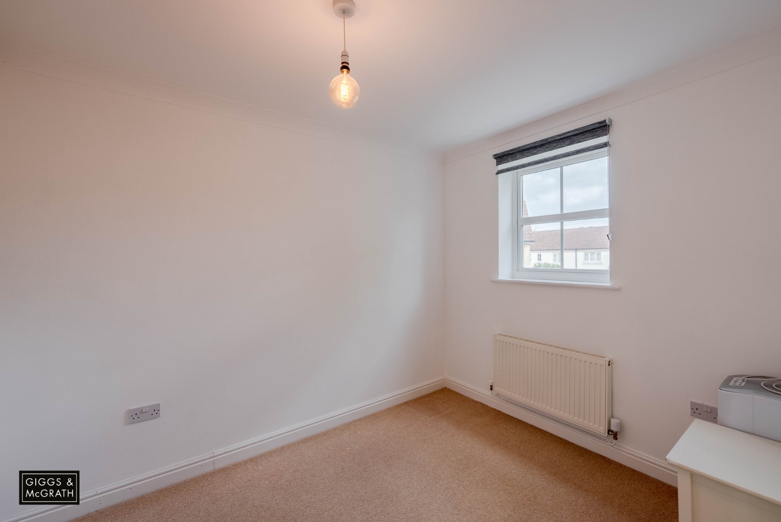 2 bed semi-detached house for sale in Headlands, Huntingdon  - Property Image 9
