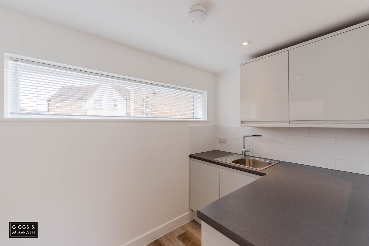 2 bed semi-detached house for sale in Headlands, Huntingdon  - Property Image 16
