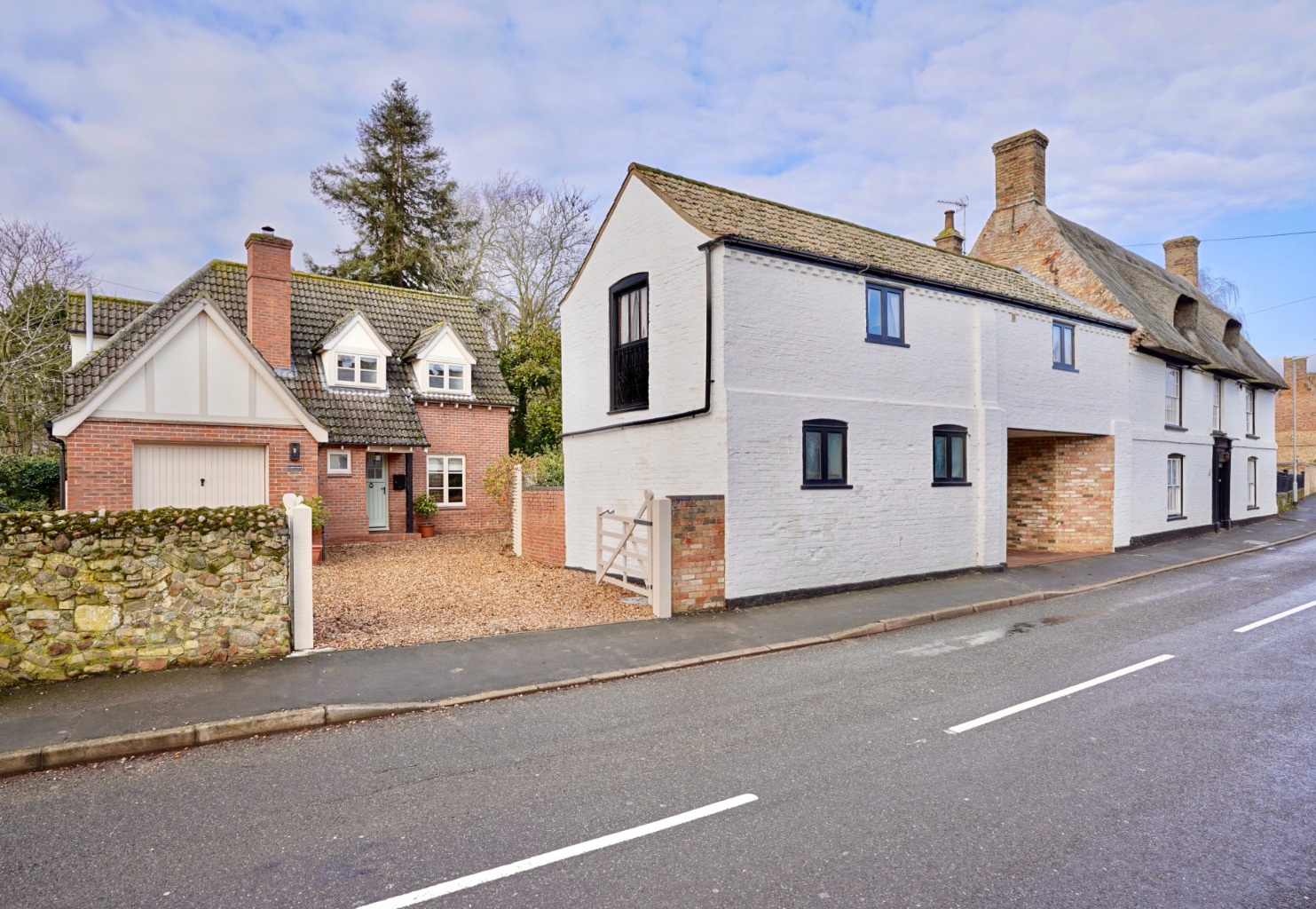 3 bed detached house for sale in High Street, Huntingdon  - Property Image 5