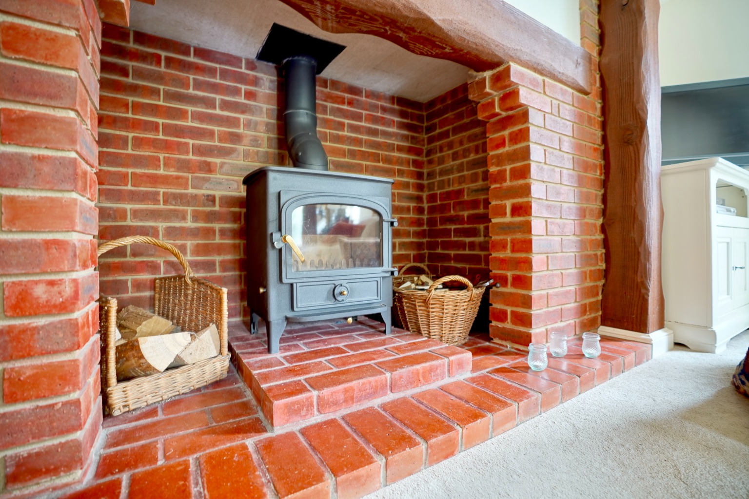 3 bed detached house for sale in High Street, Huntingdon 5