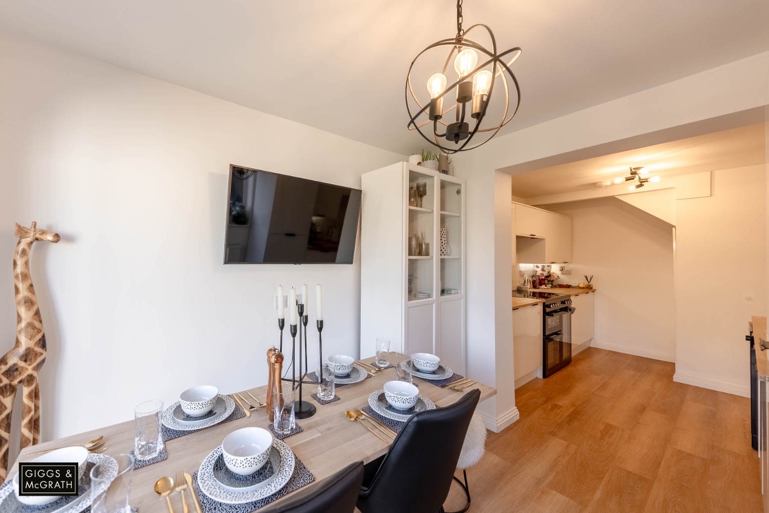 2 bed semi-detached house for sale in Lancelot Way, Huntingdon 6