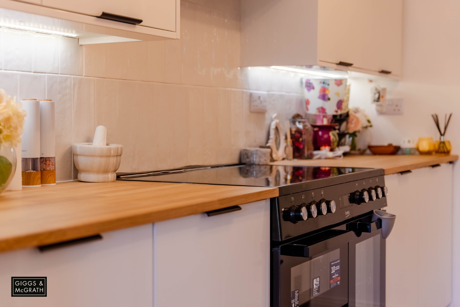 2 bed semi-detached house for sale in Lancelot Way, Huntingdon 10