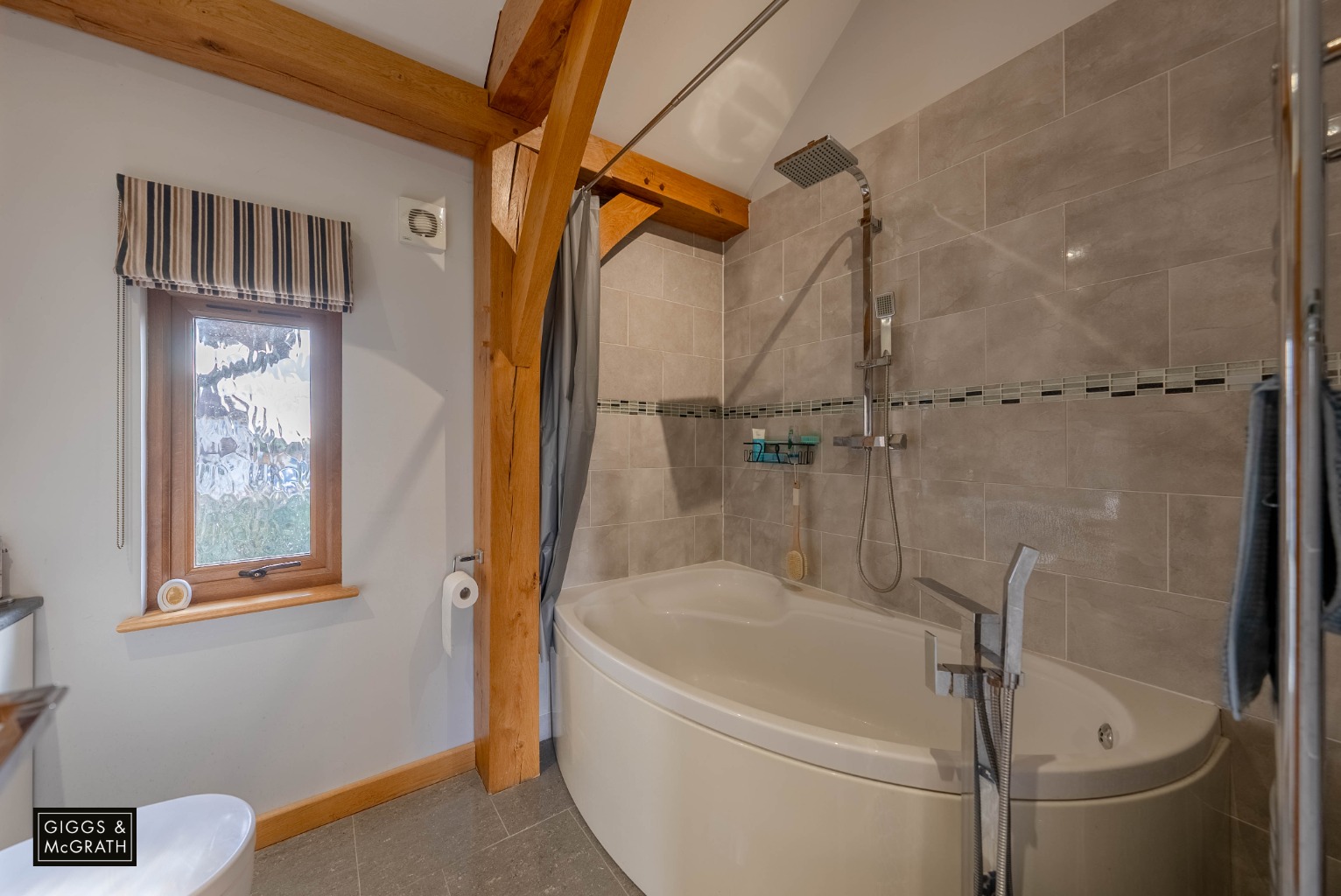 5 bed detached house for sale in Fen Road, Huntingdon 15