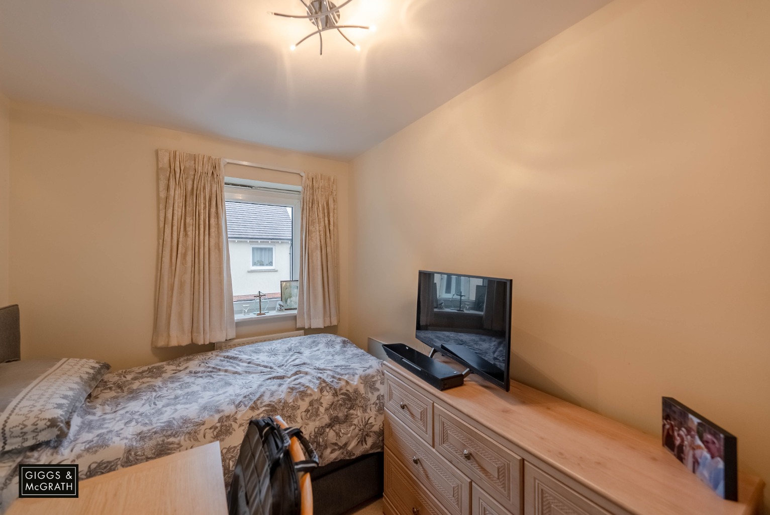 2 bed flat for sale in Clark Drive, St. Ives  - Property Image 8