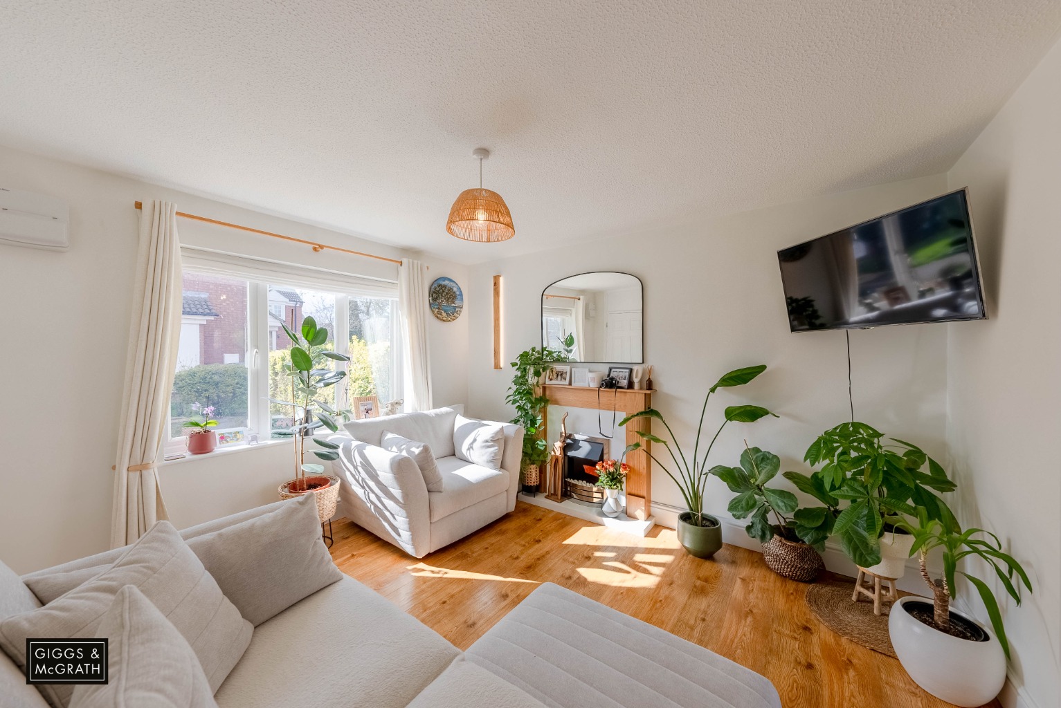 3 bed terraced house for sale in Morland Way, St. Ives 5