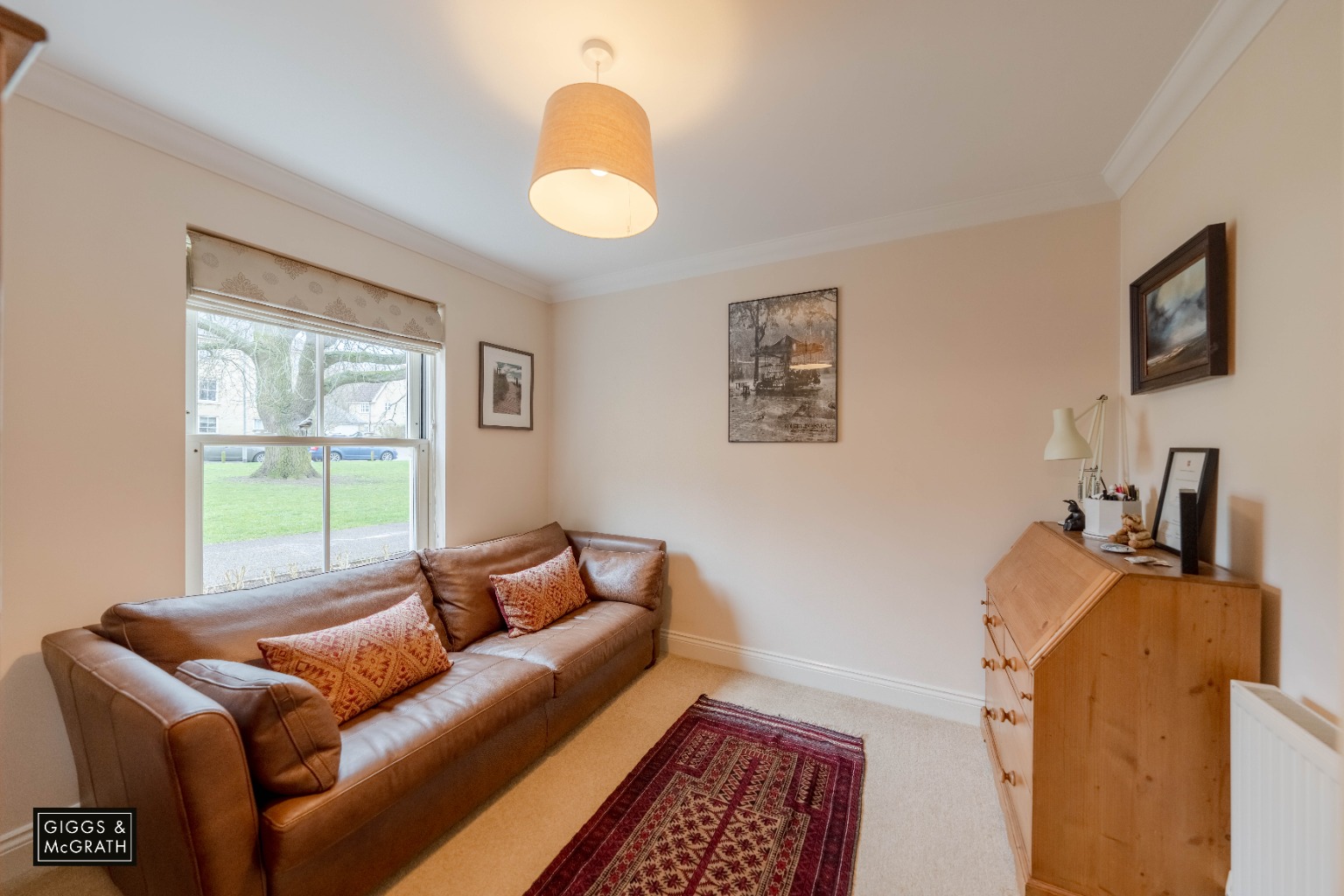 4 bed end of terrace house for sale in South Park Drive, Cambridge 5