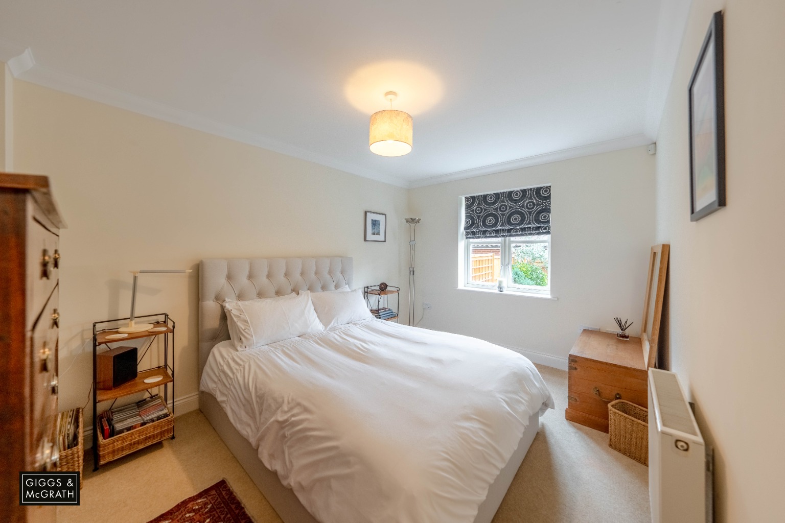 4 bed end of terrace house for sale in South Park Drive, Cambridge 7