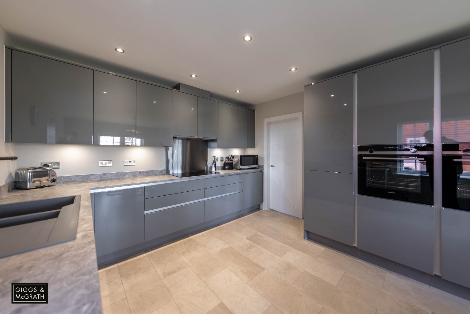 4 bed detached house for sale in Edith Coote Drive, Huntingdon 2