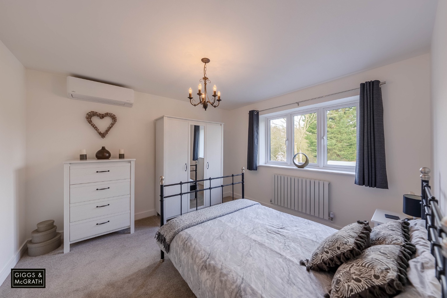 4 bed detached house for sale in High Street, Huntingdon 14