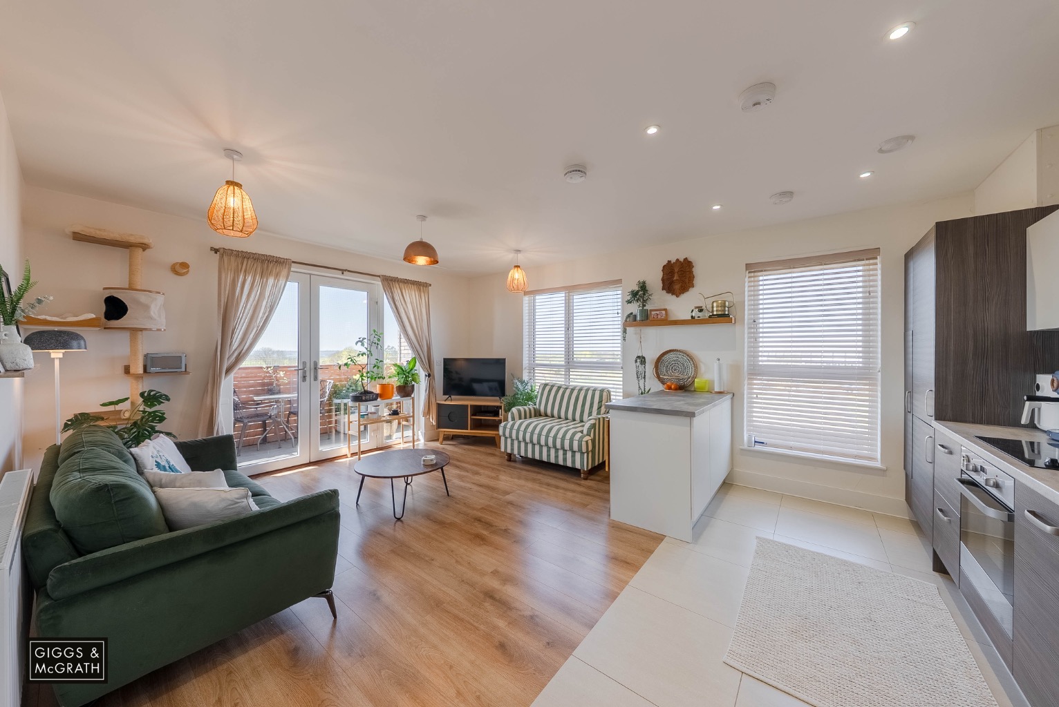 2 bed penthouse for sale in Rawlyns Way, Huntingdon - Property Image 1