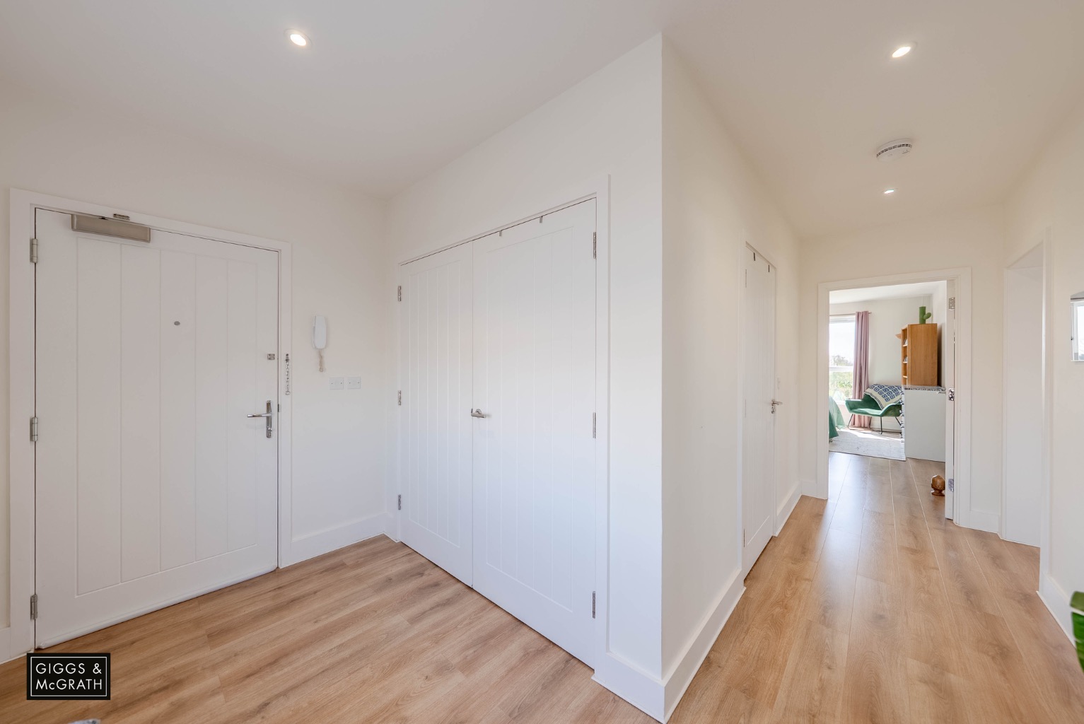 2 bed penthouse for sale in Rawlyns Way, Huntingdon 6