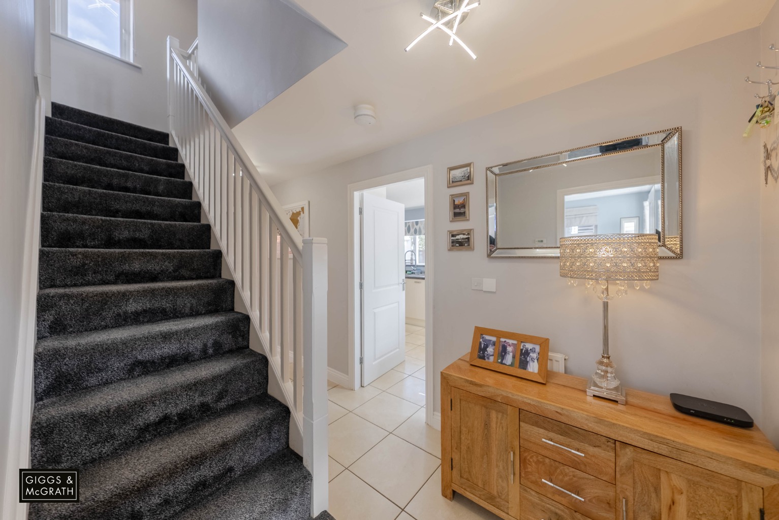 3 bed detached house for sale in Summer's Hill Drive, Cambridge 8