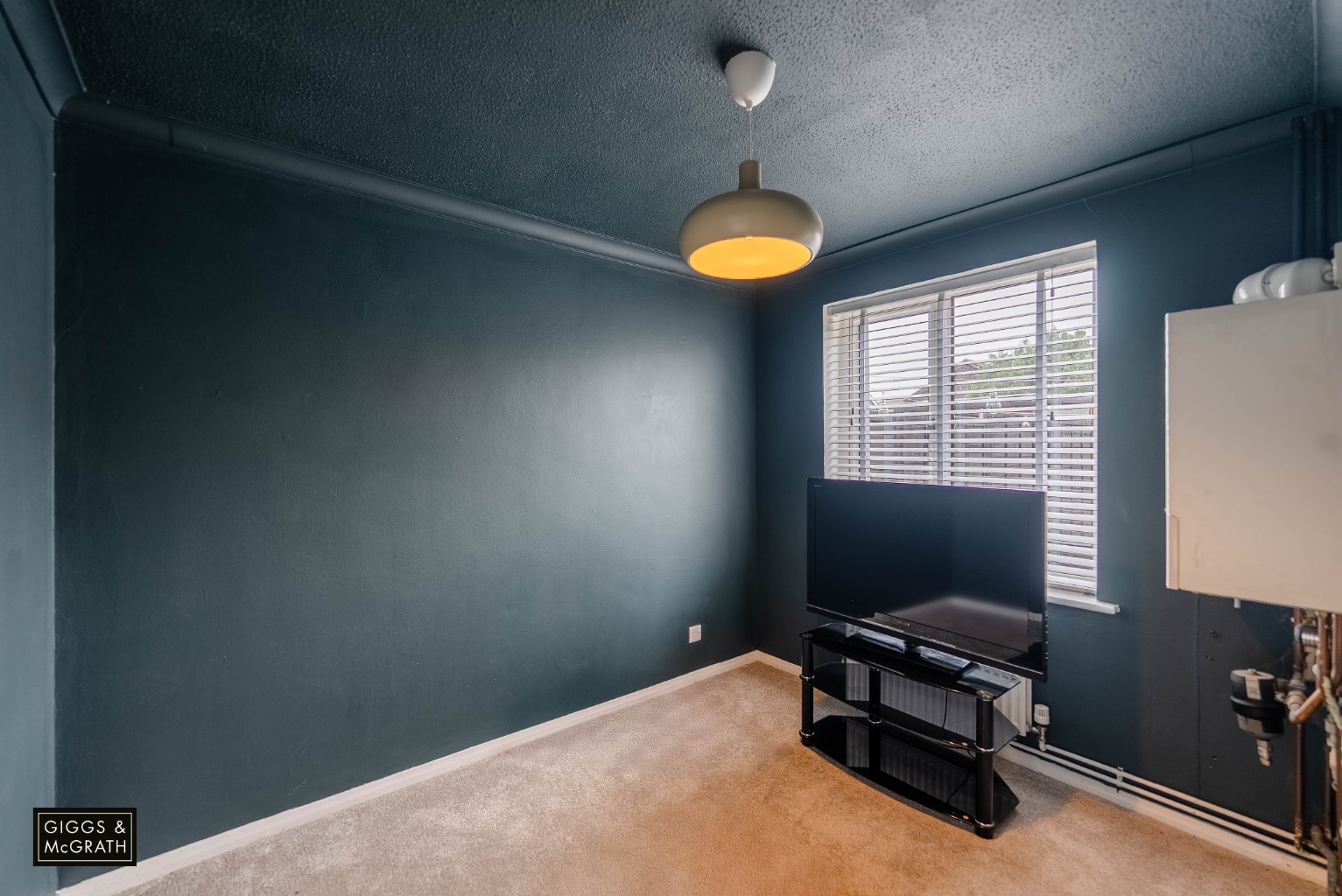 4 bed town house for sale in Homestead, Huntingdon 4