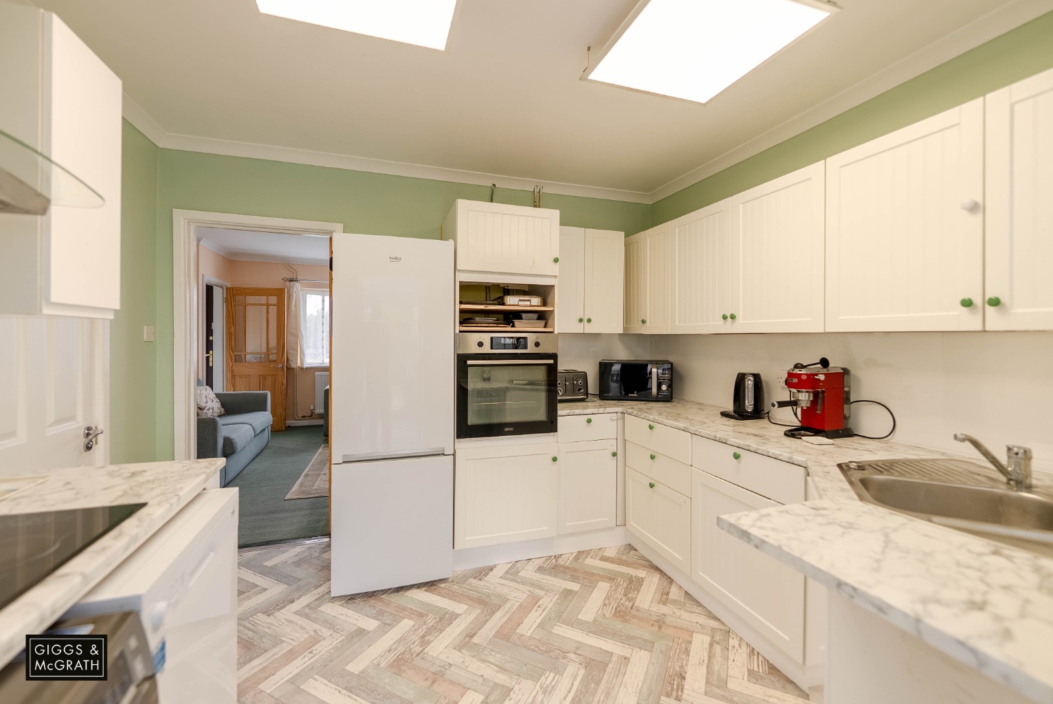 3 bed semi-detached house for sale in Fen Road, Huntingdon  - Property Image 2
