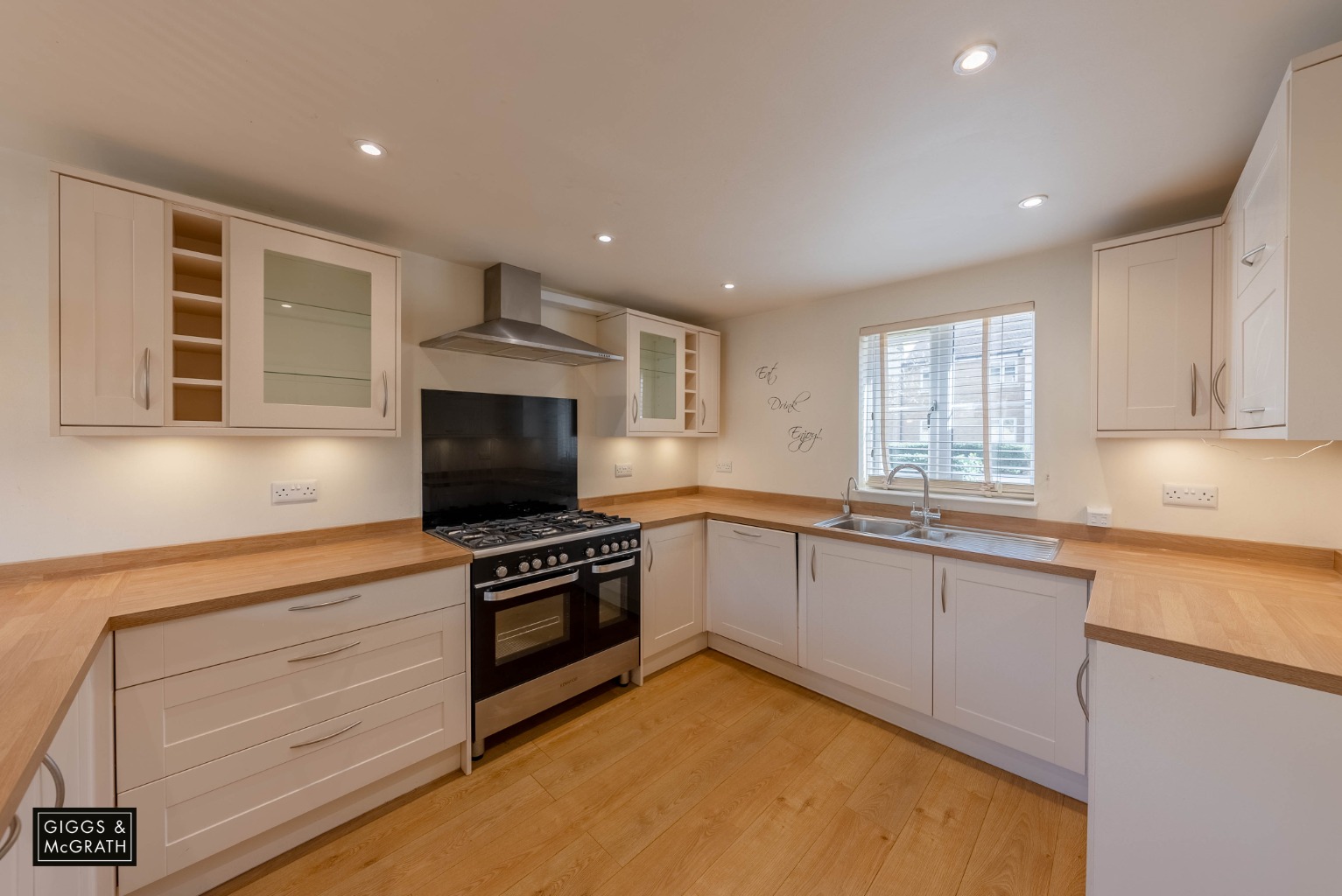 4 bed town house for sale in North Lodge Drive, Cambridge 6