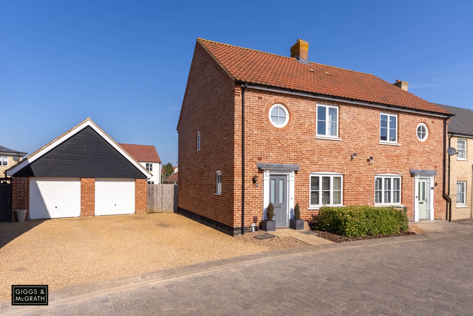 3 bed semi-detached house for sale in Pople Drive, Huntingdon - Property Image 1