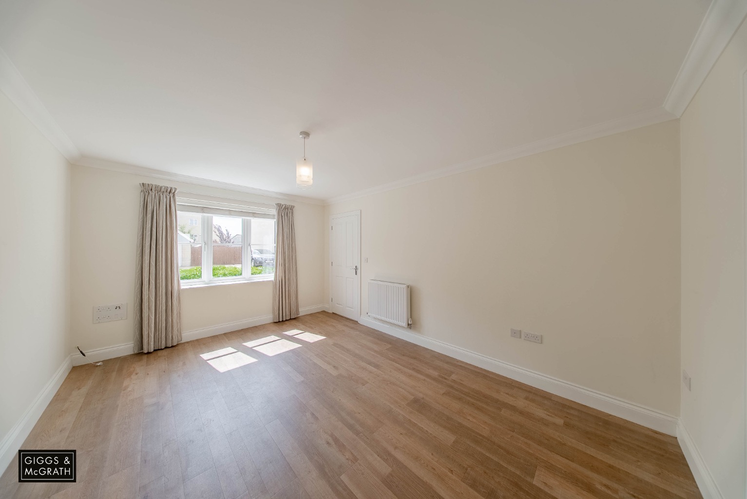 3 bed semi-detached house for sale in Pople Drive, Huntingdon  - Property Image 4
