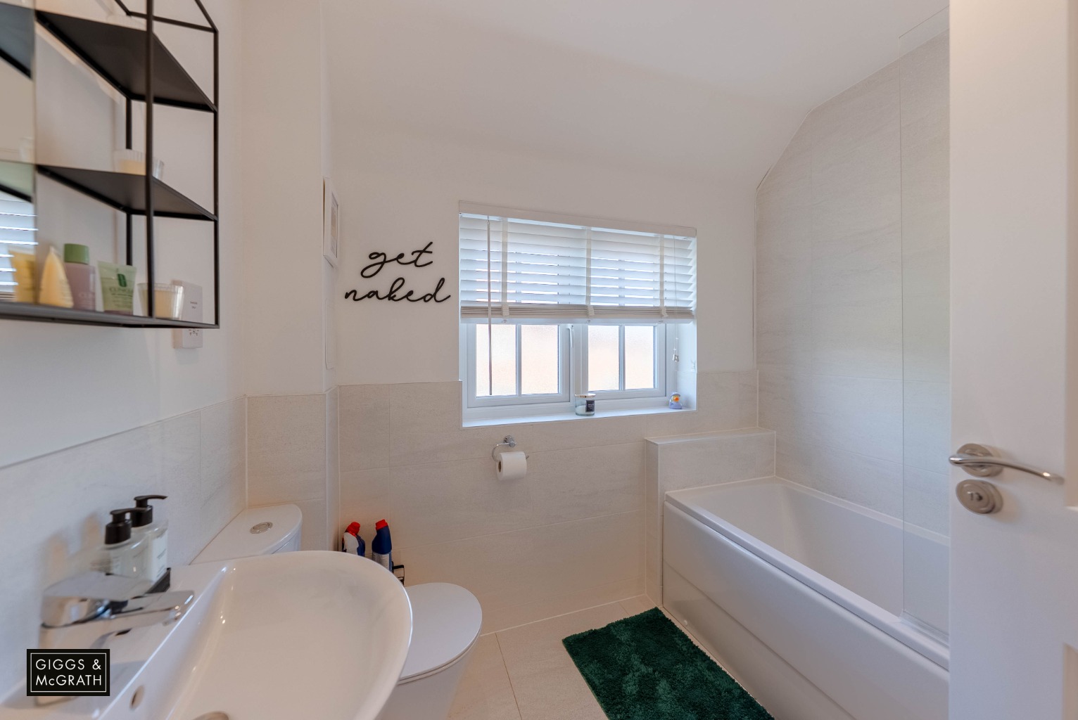 3 bed detached house for sale in Tiptoff Close, Huntingdon 12