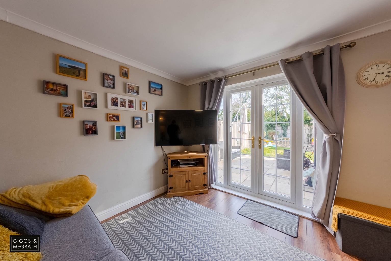 2 bed semi-detached house for sale in London Street, Huntingdon 6