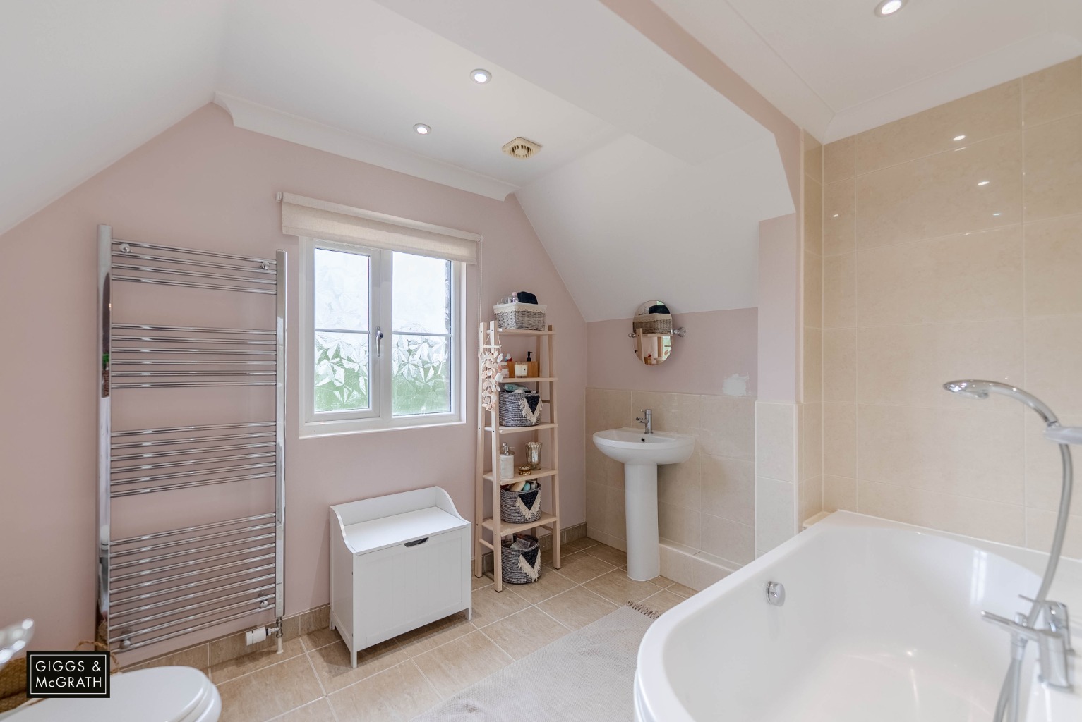 4 bed detached house for sale in Upwood, Huntingdon  - Property Image 19