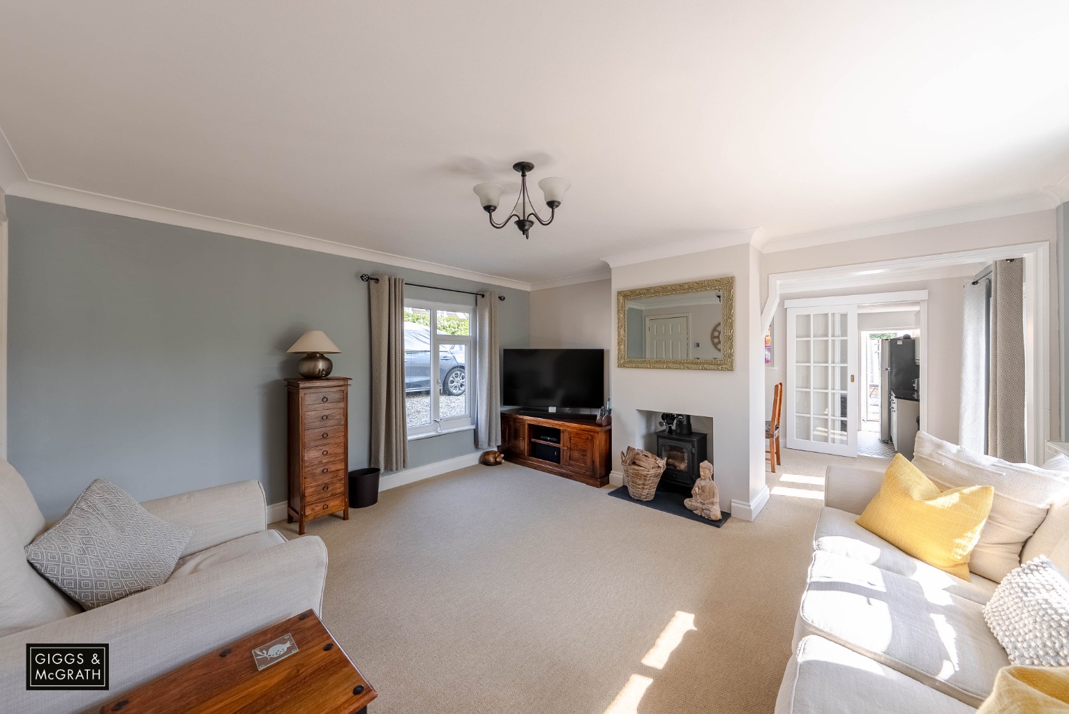 4 bed detached house for sale in The Bank, Huntingdon  - Property Image 3