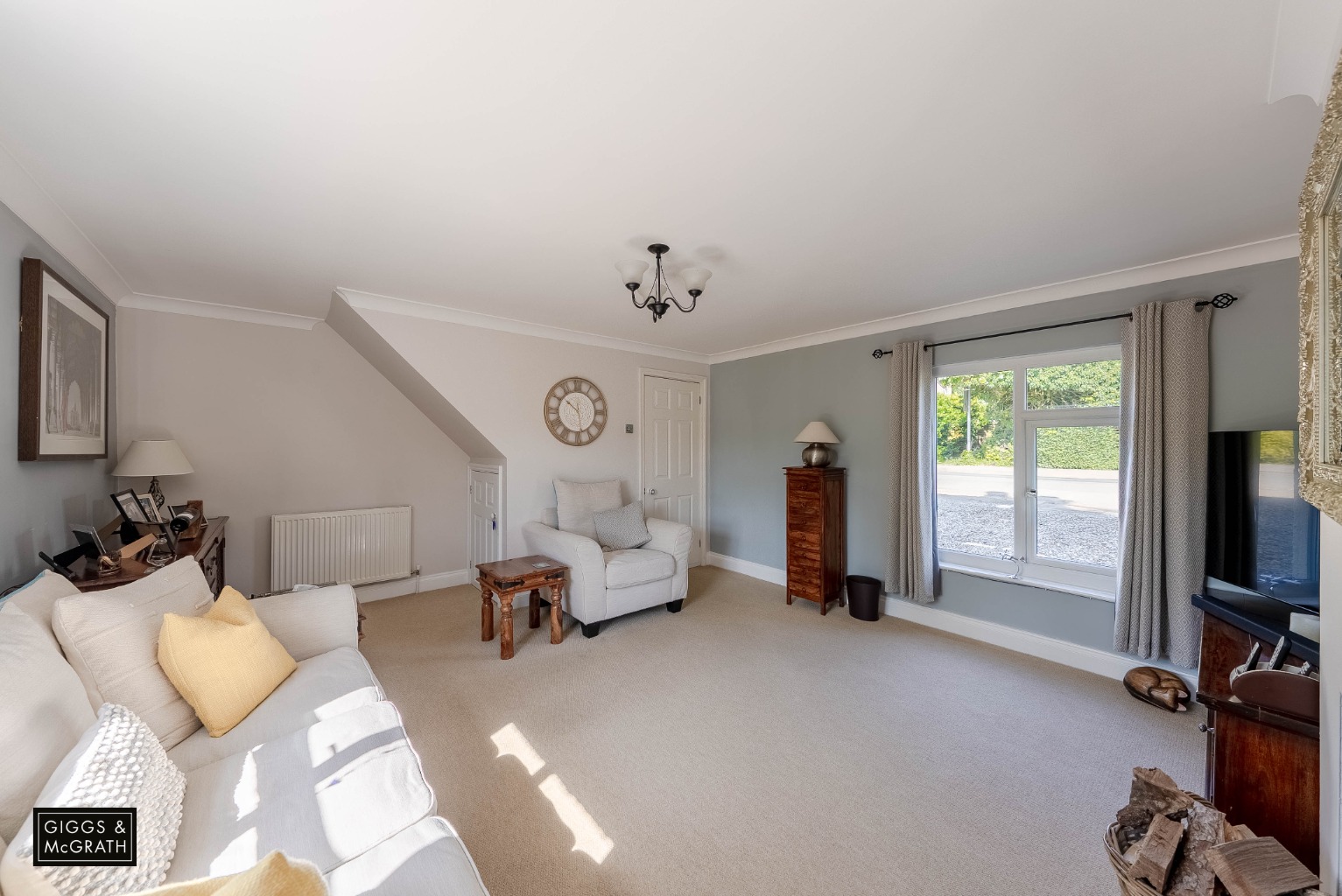 4 bed detached house for sale in The Bank, Huntingdon  - Property Image 6