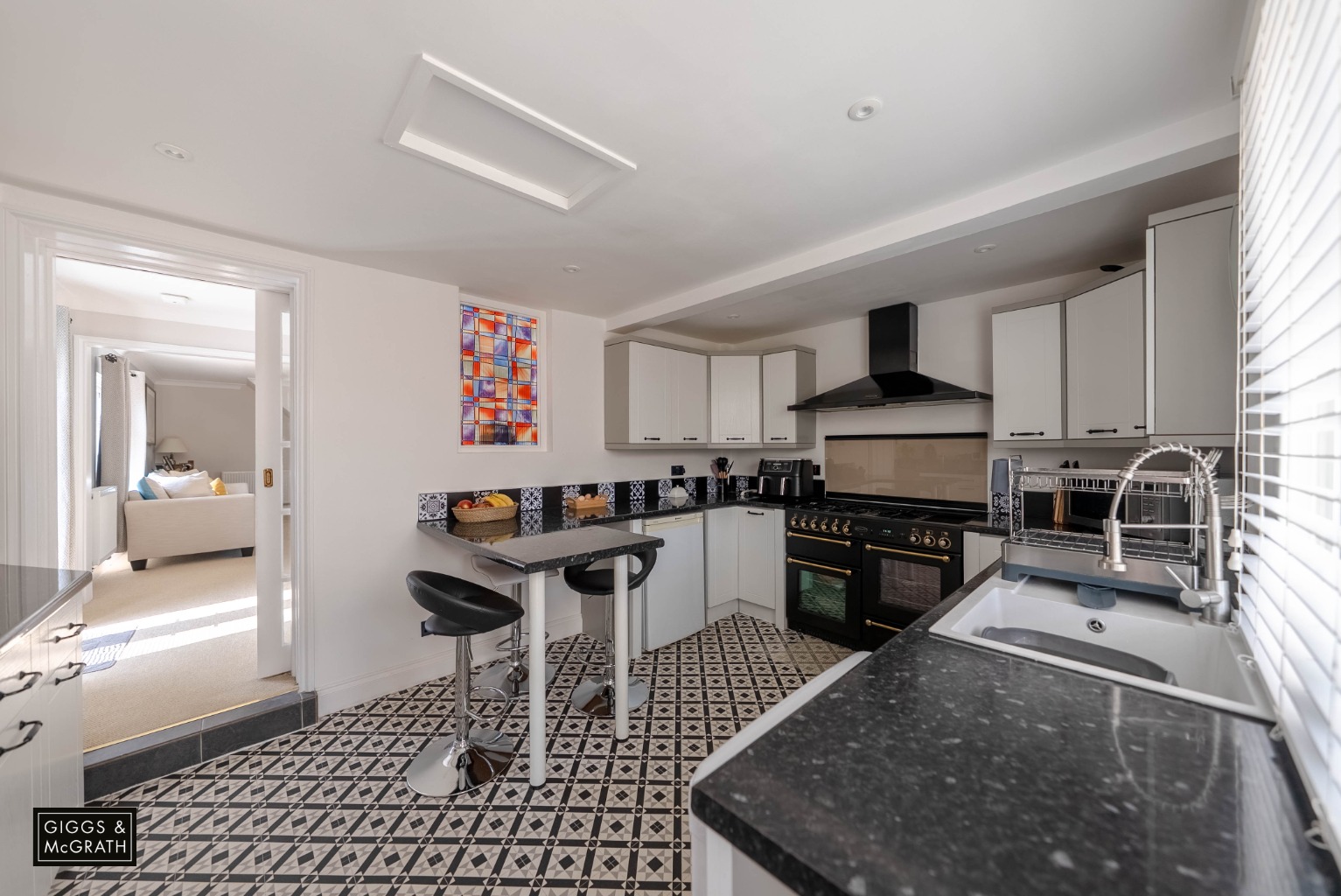 4 bed detached house for sale in The Bank, Huntingdon  - Property Image 8