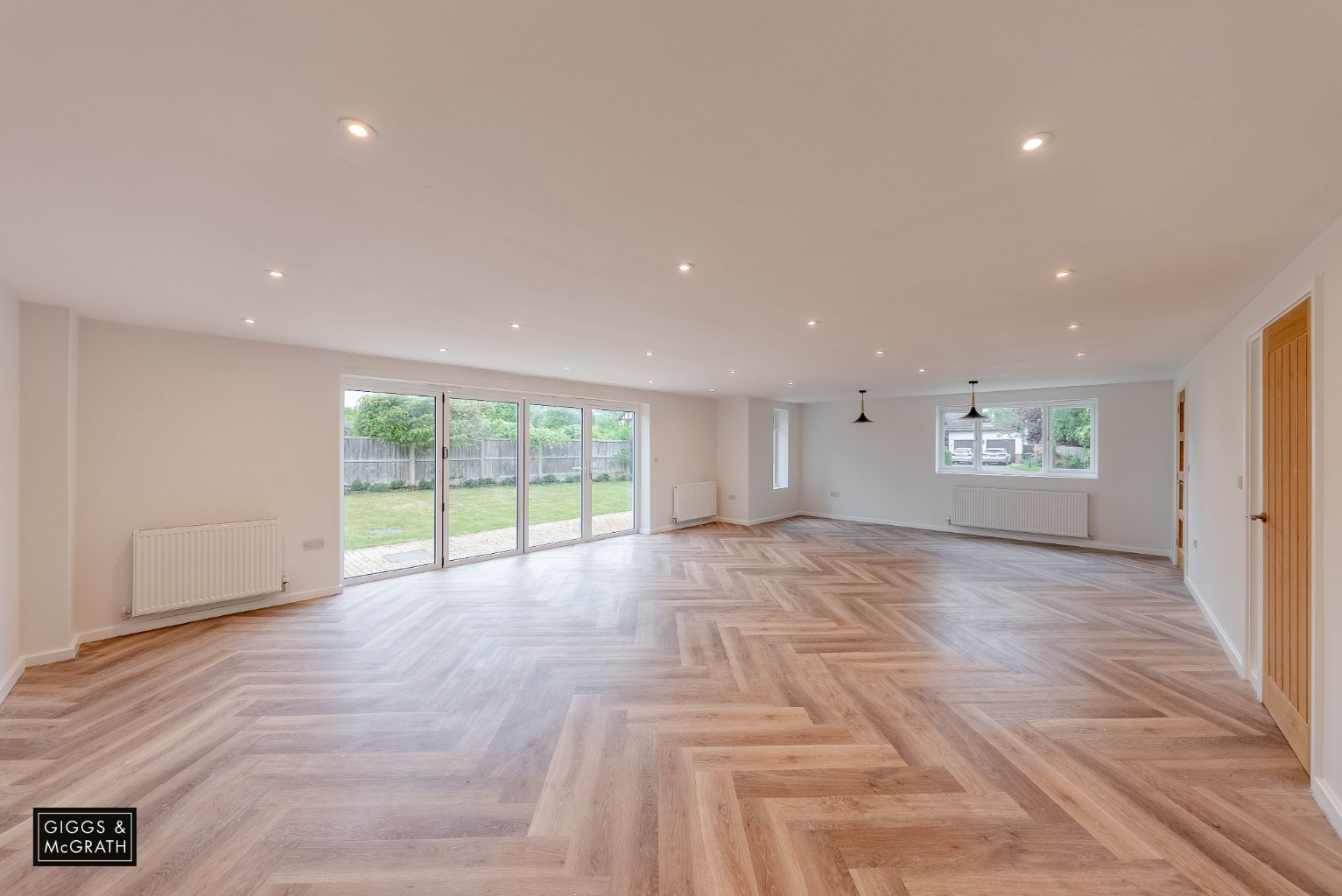 4 bed detached house for sale in Hartford, Cambridgeshire  - Property Image 12