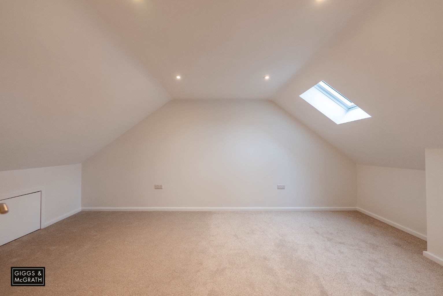 4 bed detached house for sale in Hartford, Cambridgeshire  - Property Image 14