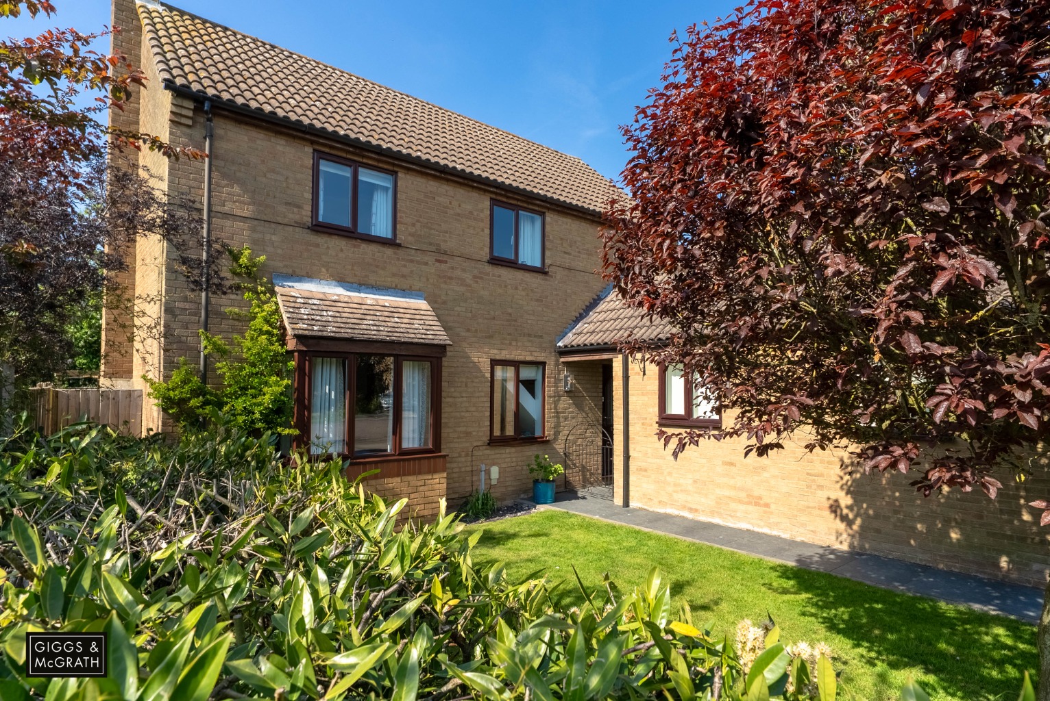 4 bed detached house for sale in Inhams Way, Huntingdon  - Property Image 1