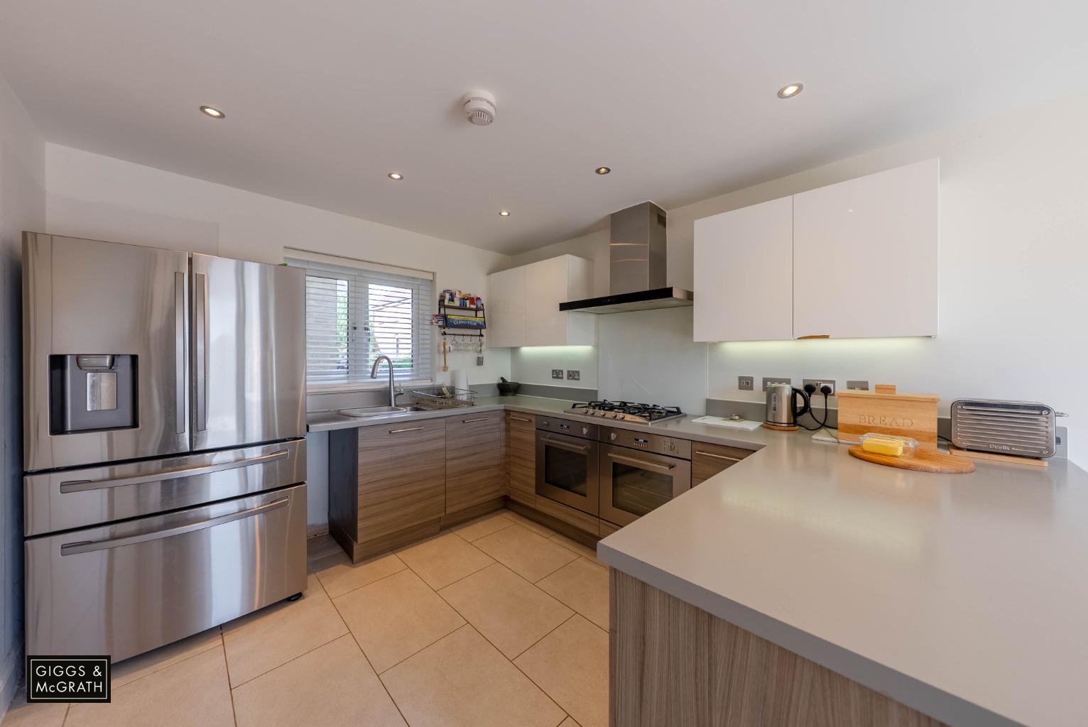 3 bed semi-detached house for sale in Nightingale Mews, Cambridgeshire 4