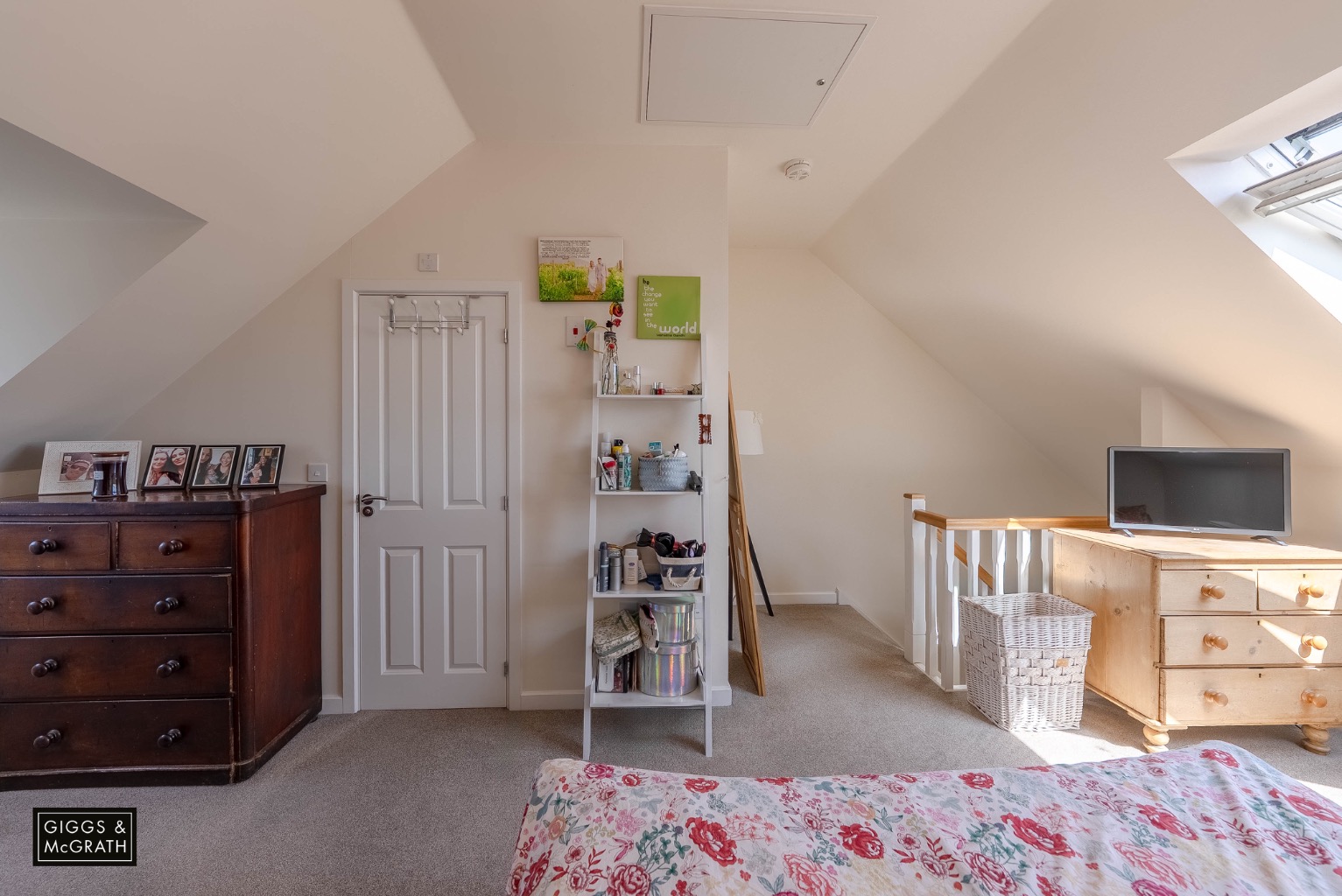 3 bed semi-detached house for sale in Gumcester Way, Huntingdon  - Property Image 16