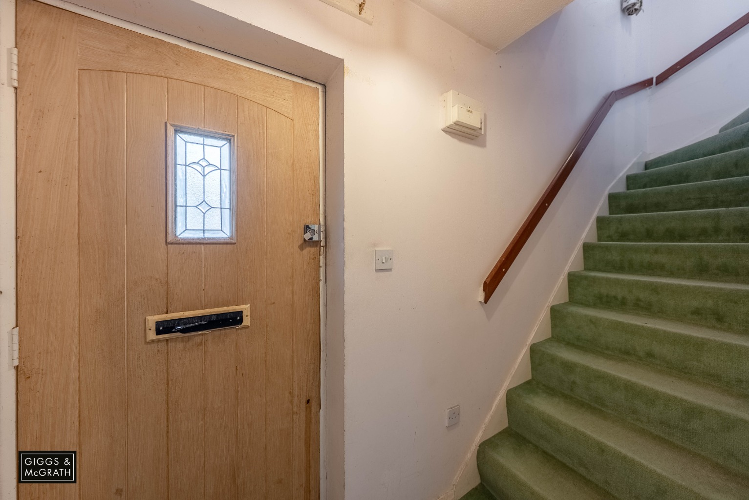 3 bed end of terrace house for sale in Witham Close, St. Ives  - Property Image 5