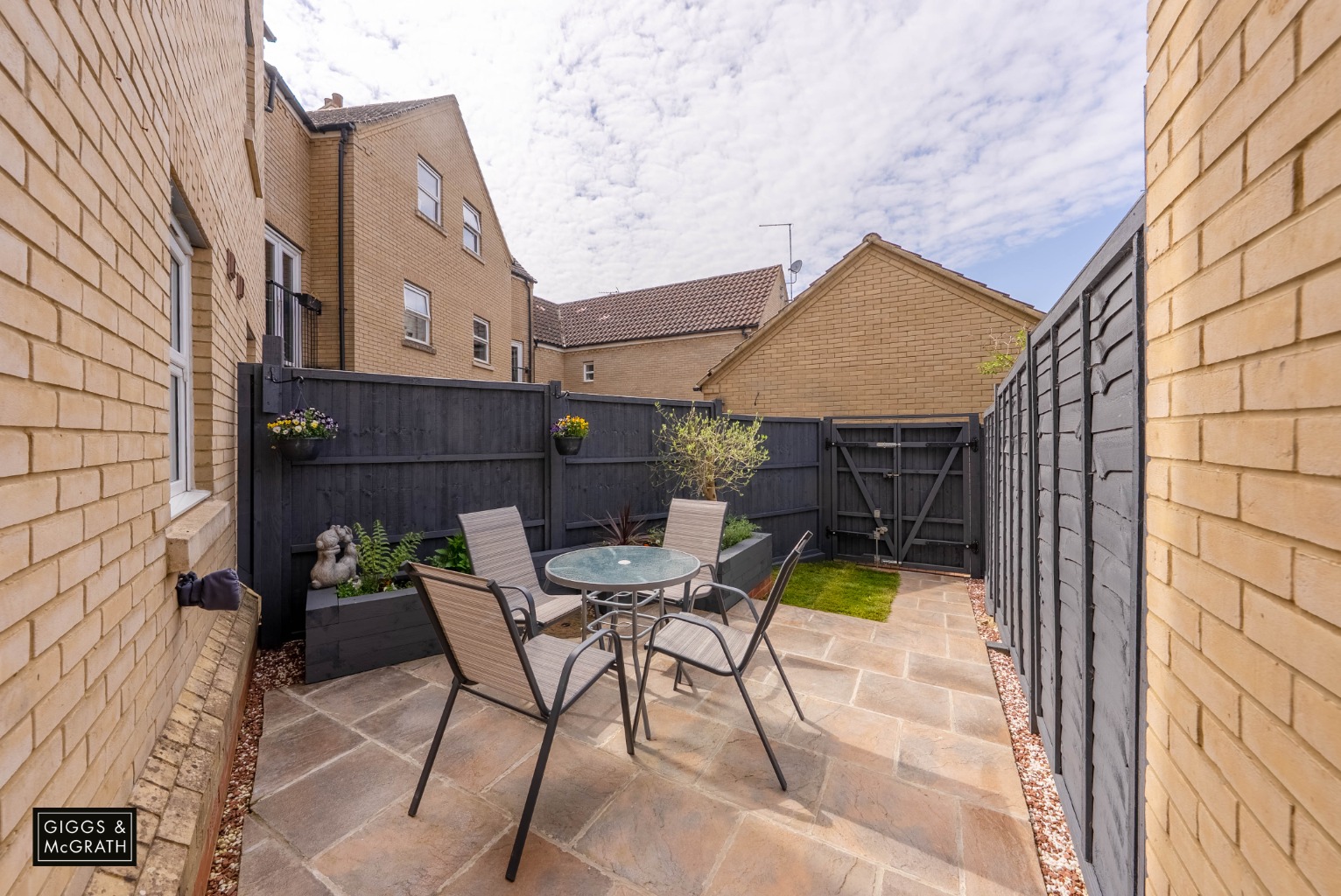 3 bed terraced house for sale in Christie Drive, Huntingdon 15