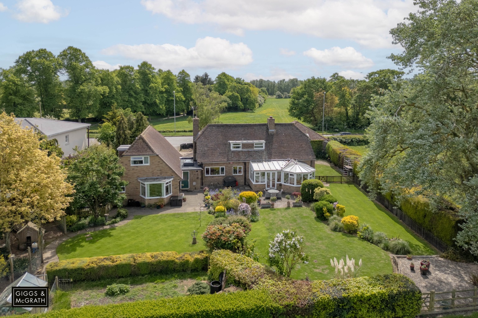 5 bed detached house for sale in Huntingdon Road, Huntingdon 23