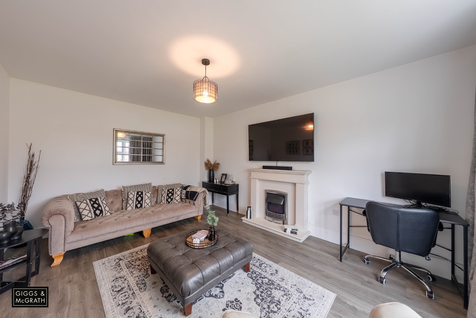 4 bed detached house for sale in Tiptoff Close, Huntingdon  - Property Image 5