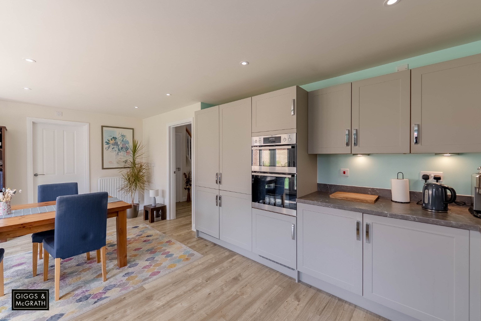 4 bed detached house for sale in Turnpike Close, St. Ives 9