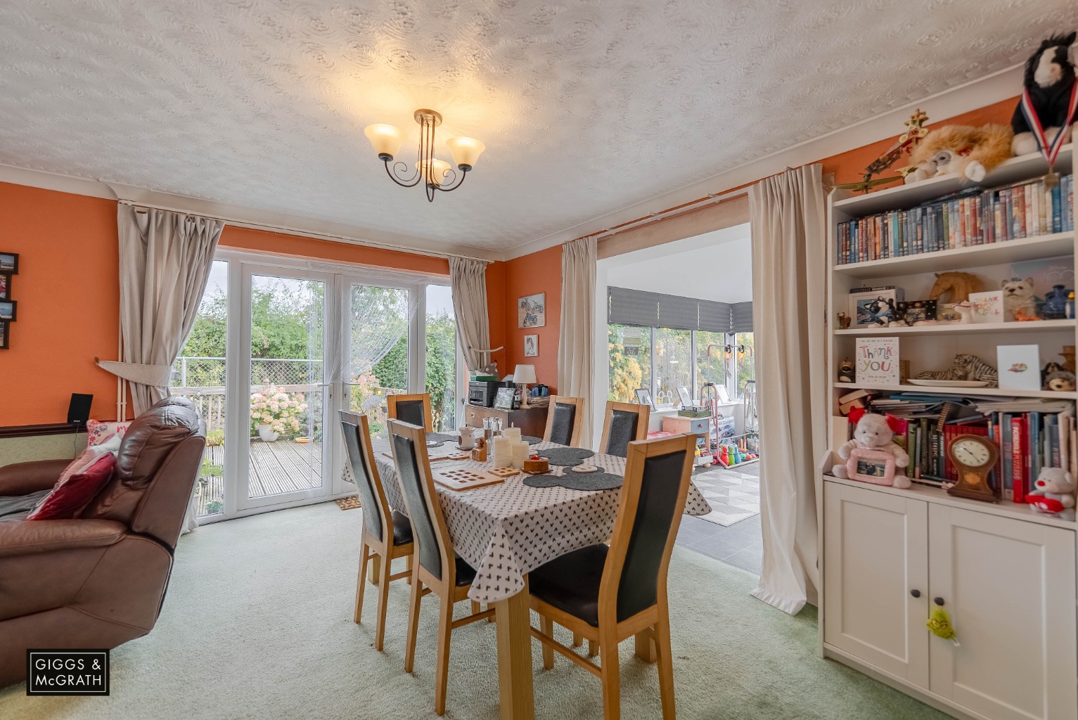 4 bed detached house for sale in Loftsteads, Huntingdon  - Property Image 2