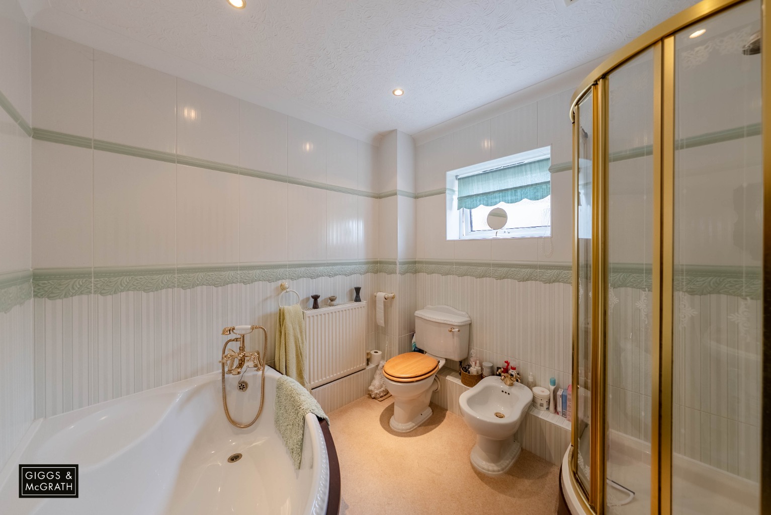 3 bed detached house for sale in Ugg Mere Court Road, Huntingdon 9