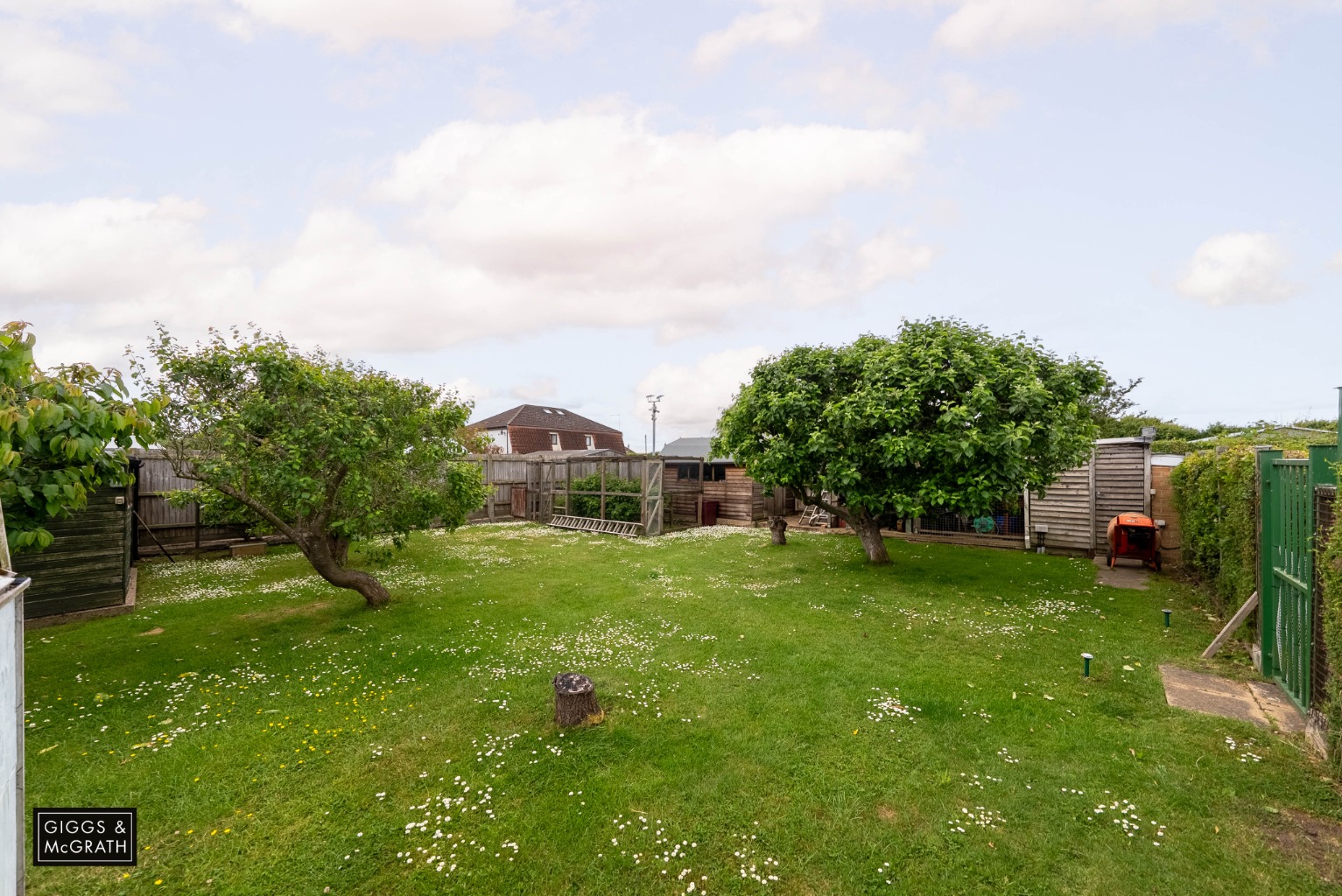 3 bed detached house for sale in Ugg Mere Court Road, Huntingdon 16