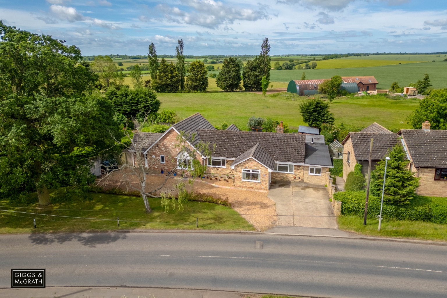 7 bed detached bungalow for sale in Warboys Road, Huntingdon  - Property Image 27