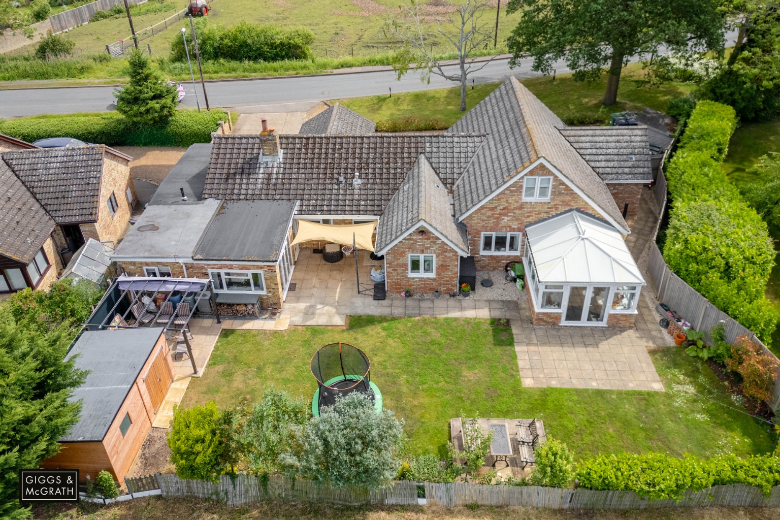 7 bed detached bungalow for sale in Warboys Road, Huntingdon 24