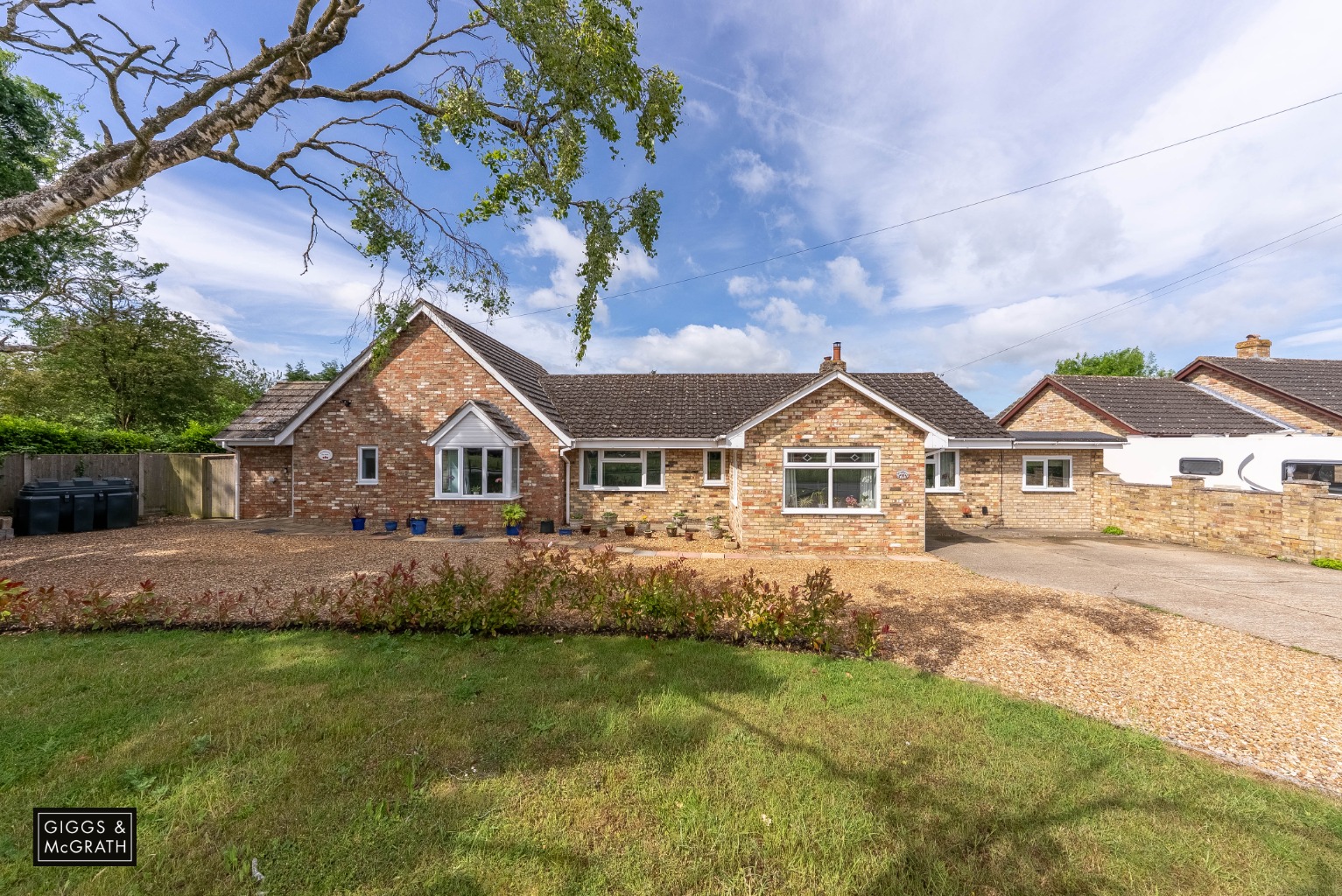 7 bed detached bungalow for sale in Warboys Road, Huntingdon, PE28