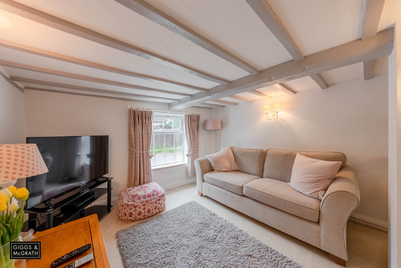 4 bed detached house for sale in Hamerton Road, Huntingdon 2